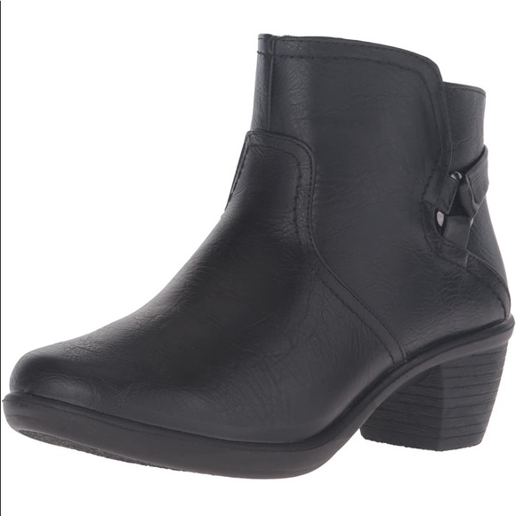 easy street Shoes - Easy Street Women's Dawnta Ankle Bootie